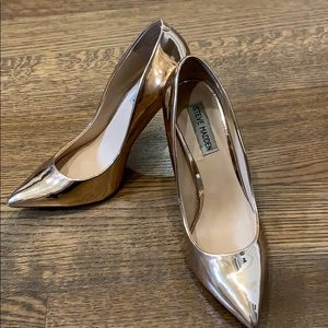 Rose gold Steve Madden pumps